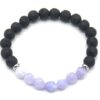 Armband van lavastenen en amethystkralen