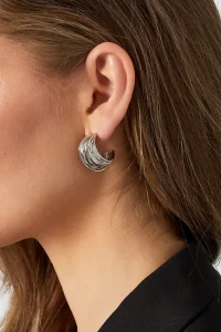 Oorbellen Bound me love - goud of zilver -