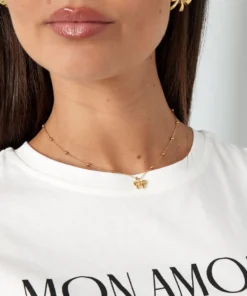 Ketting met balletjes en strikje